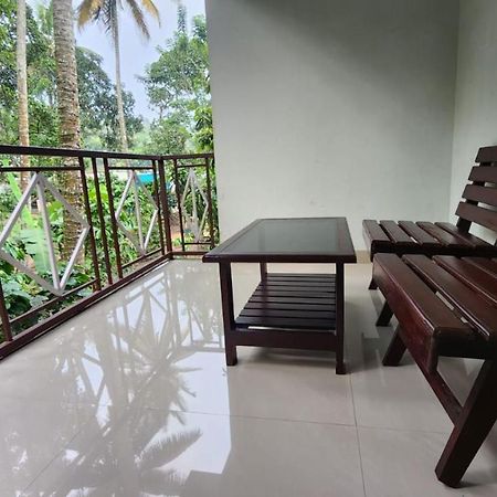 Pknhomestay Kumily Thekkady Luaran gambar