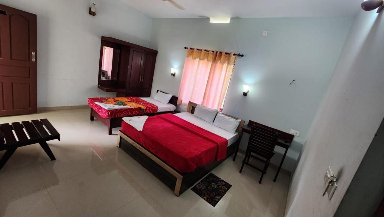 Pknhomestay Kumily Thekkady Luaran gambar