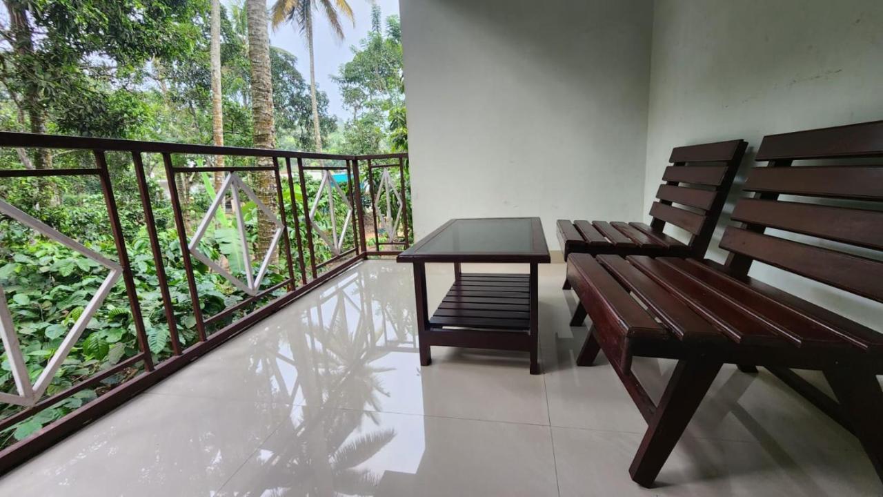 Pknhomestay Kumily Thekkady Luaran gambar