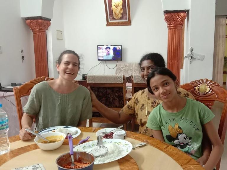 Pknhomestay Kumily Thekkady Luaran gambar